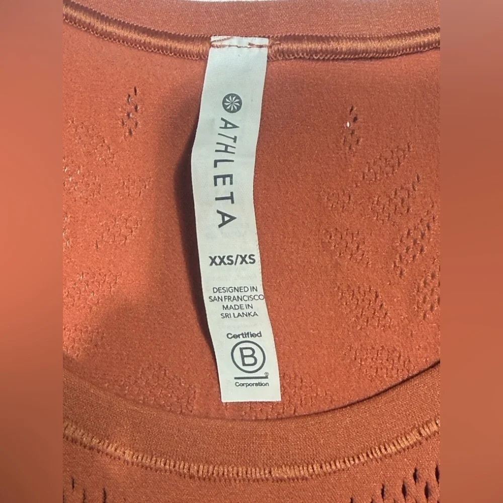 ATHLETA Women's Sleeveless Rust Top 🏃‍♀️🧡🍂🍁 - Picture 7 of 9